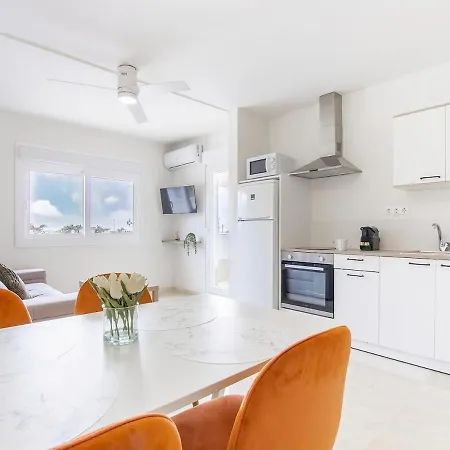 Winahost La Serrania Μαρμπέλλα